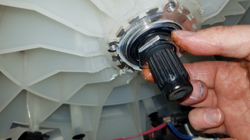 replace-bottom-nut (800x450)