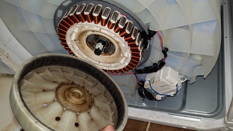 replace-bottom-plastic (800x450)