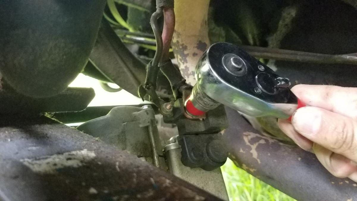 015-removing-starter-battery-cable