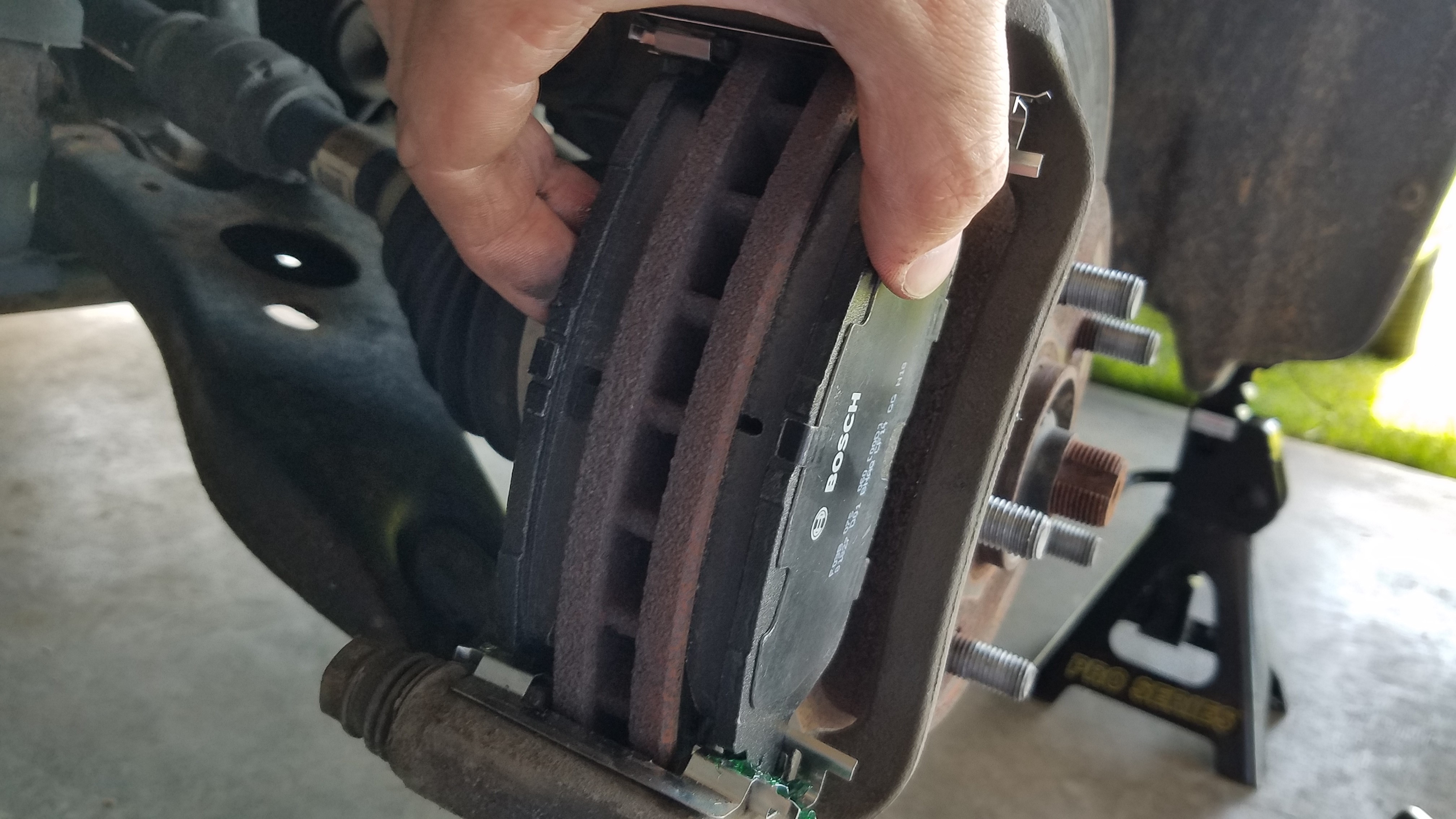 027-sienna-new-brake-pads-installed