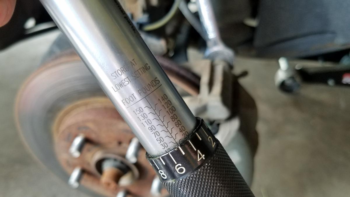 036-torque-caliper-bolts-25ftlbs