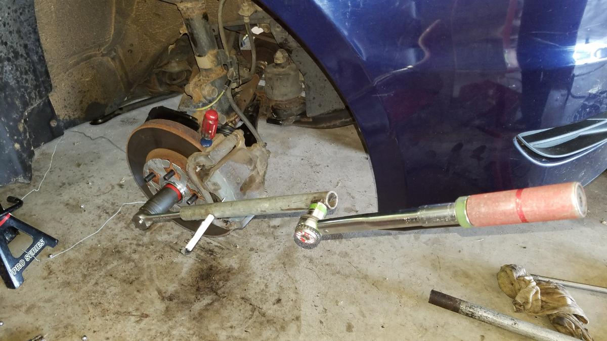 114-torque-217lbfts-axle-nut