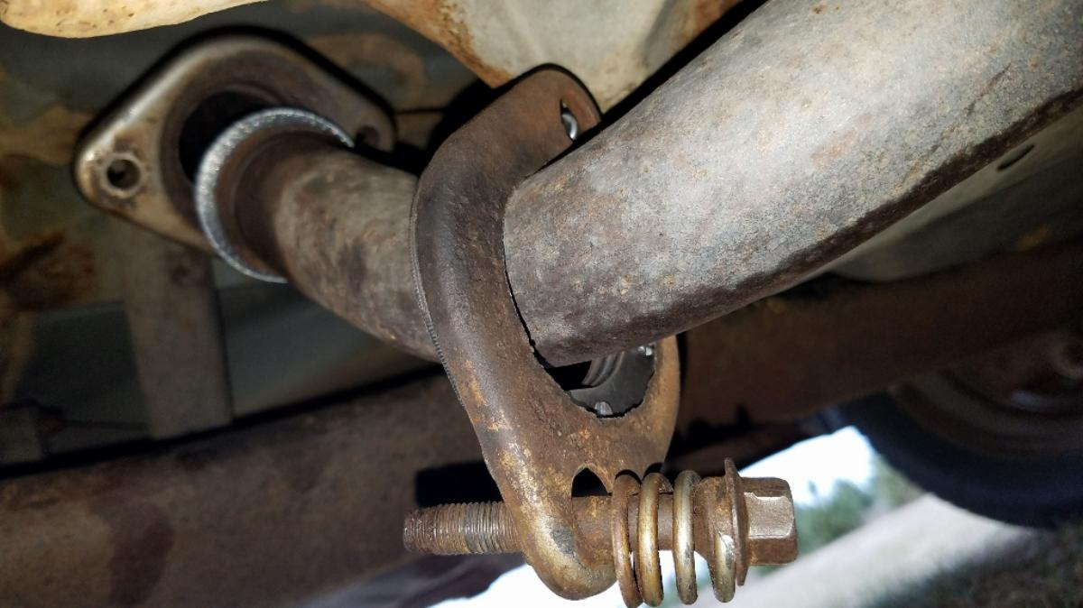 026-exhaust-flange-repair-order-of-parts