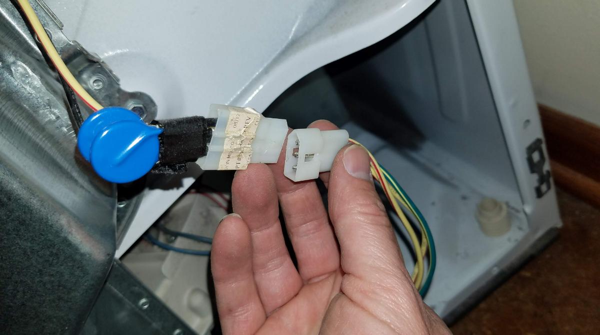 reconnect-electical-plug-bravos