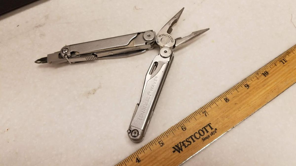 size of leatherman wave