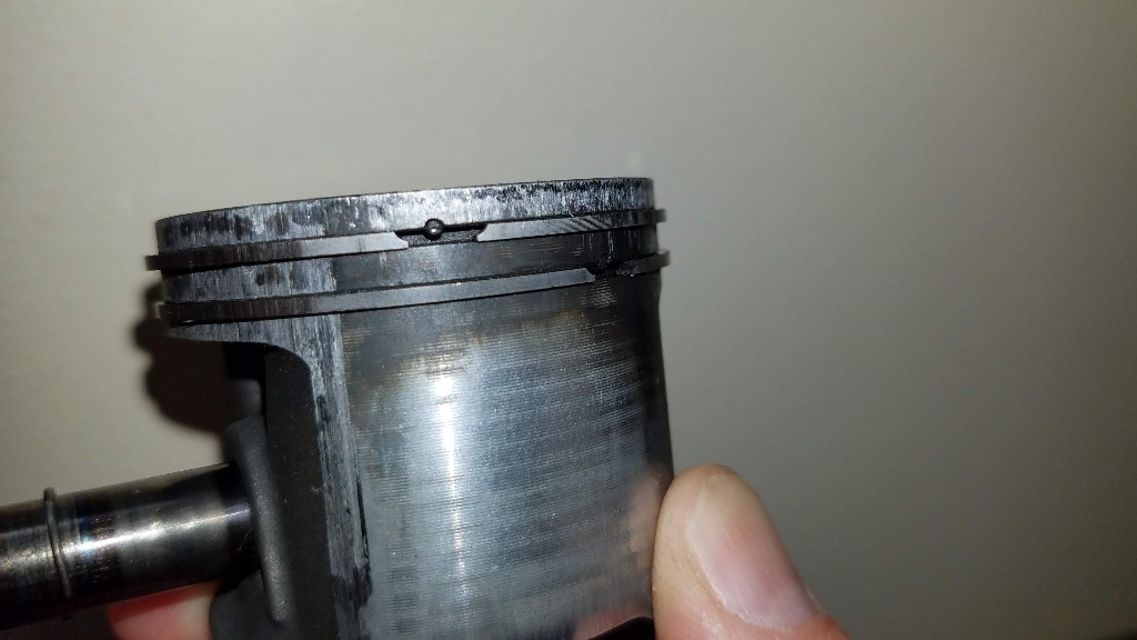 wrist pin piston rings staggering pins Stihl MS291 Chainsaw Stihl