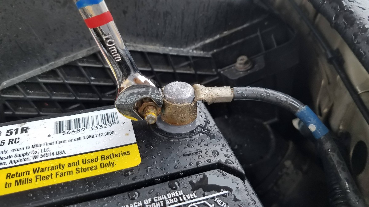 17-remove-negative-battery-cable-10mm