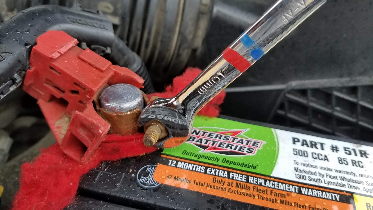 18-remove-positive-battery-terminal