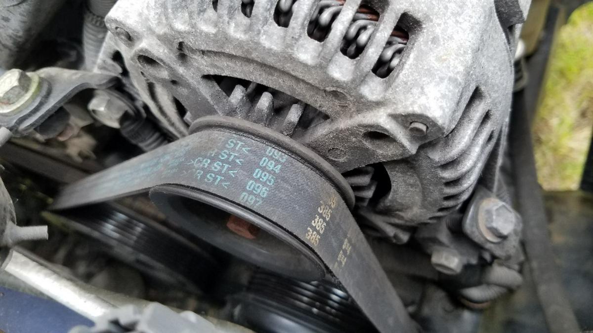 07-alternator-3-bolts