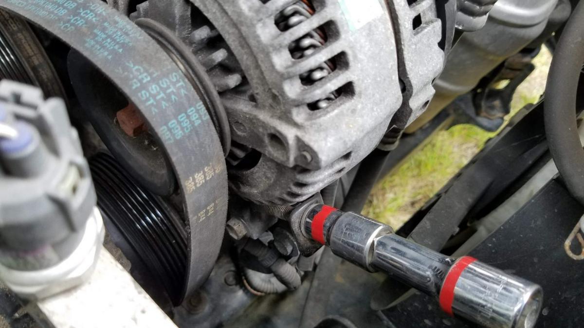 11-loose-tensioner-remove-belt