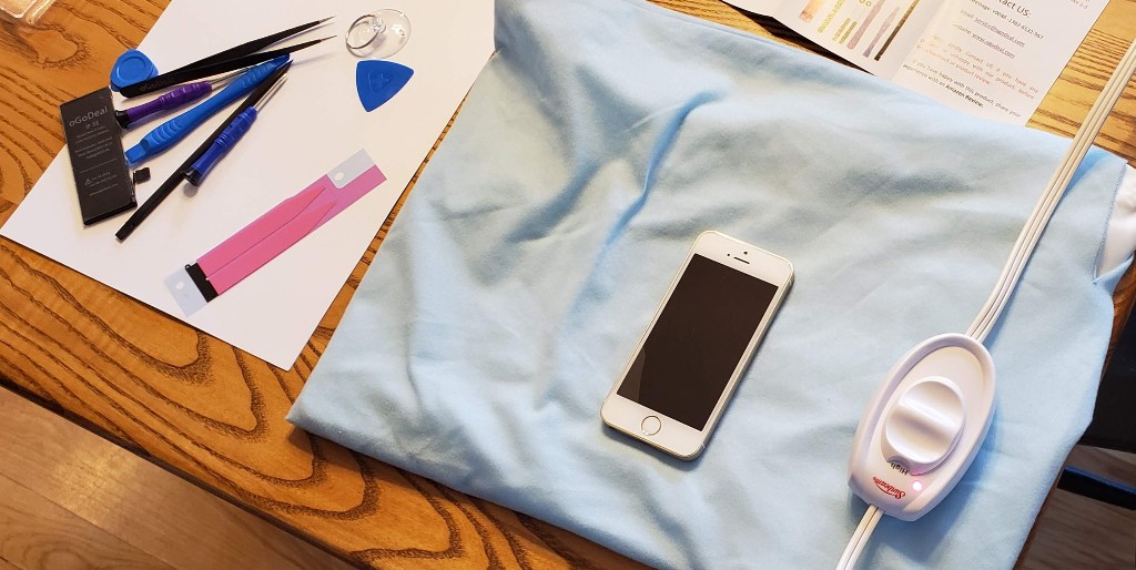 04-iphone-on-heating-pad