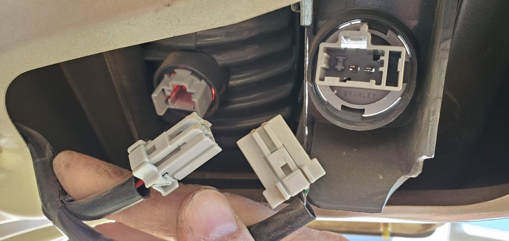 10-electrical-connections-removed