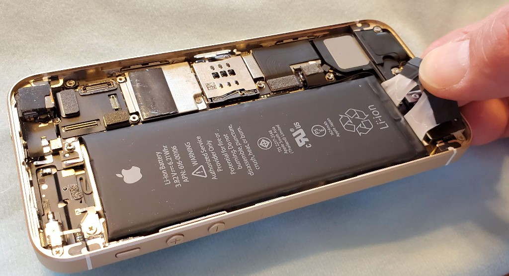 26-pull-out-battery-adhesive