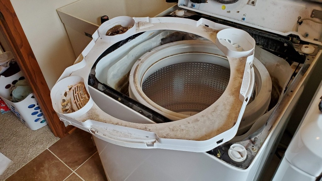 23-remove-plastic-cover