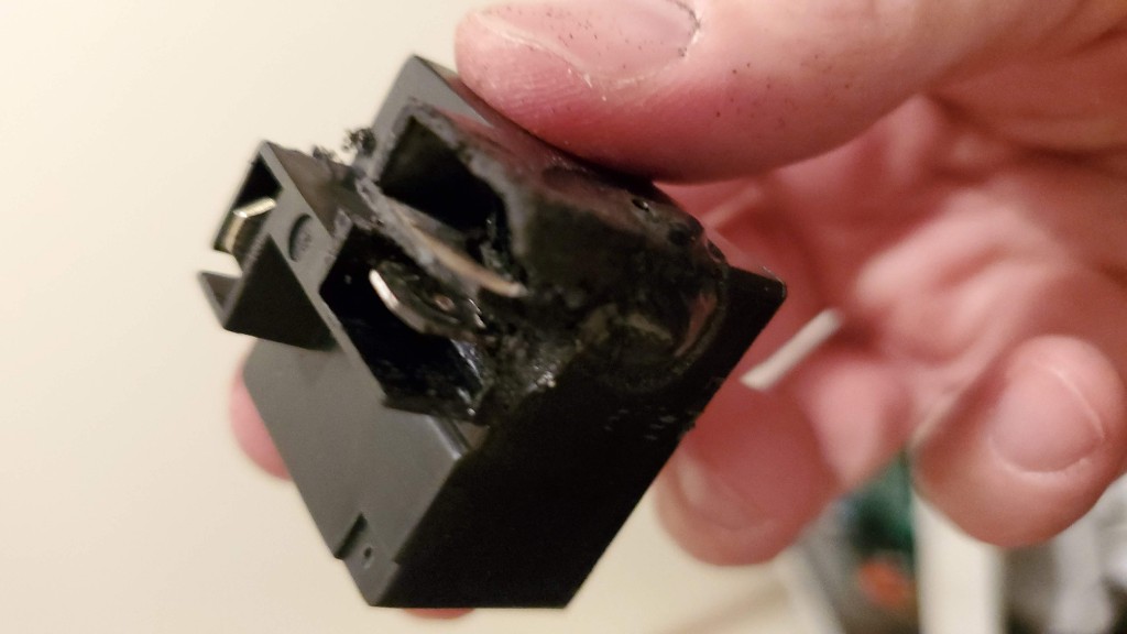 04-failed-dryer-relay-maytag