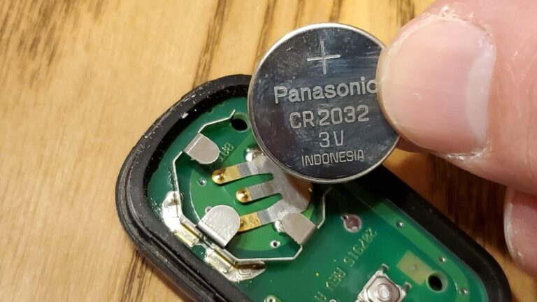 How to Replace the Battery – Toyota Key FOB