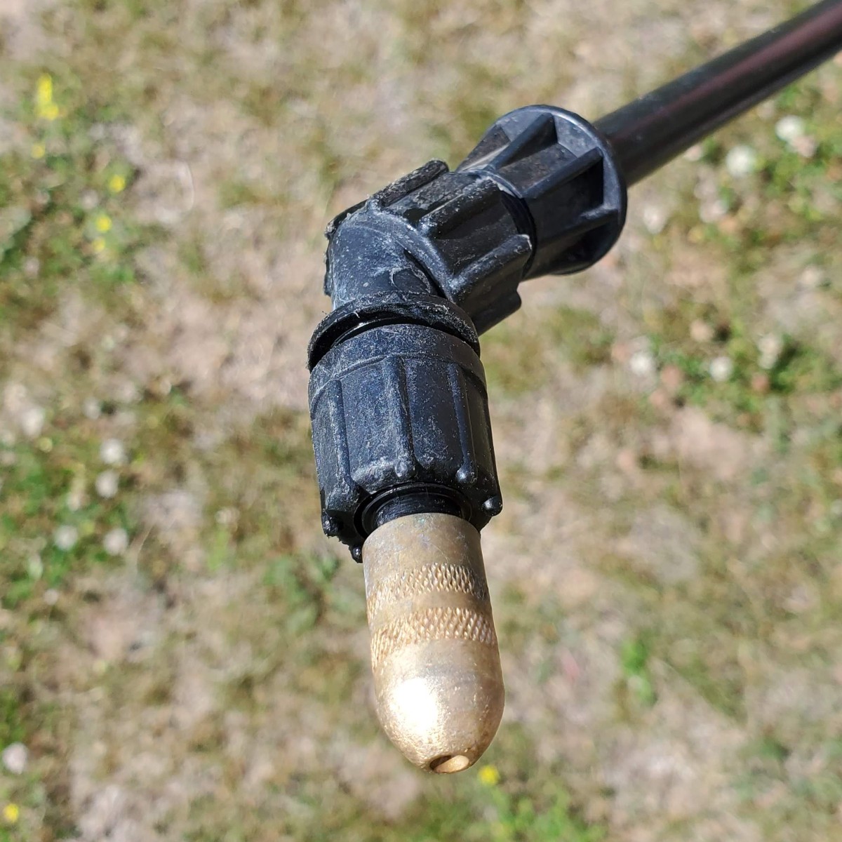 Poison-Ivy-Sprayer-Nozzle