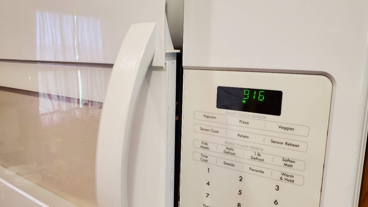 Broken Latch Quick and Easy Fix Microwave (Kenmore and Samsung