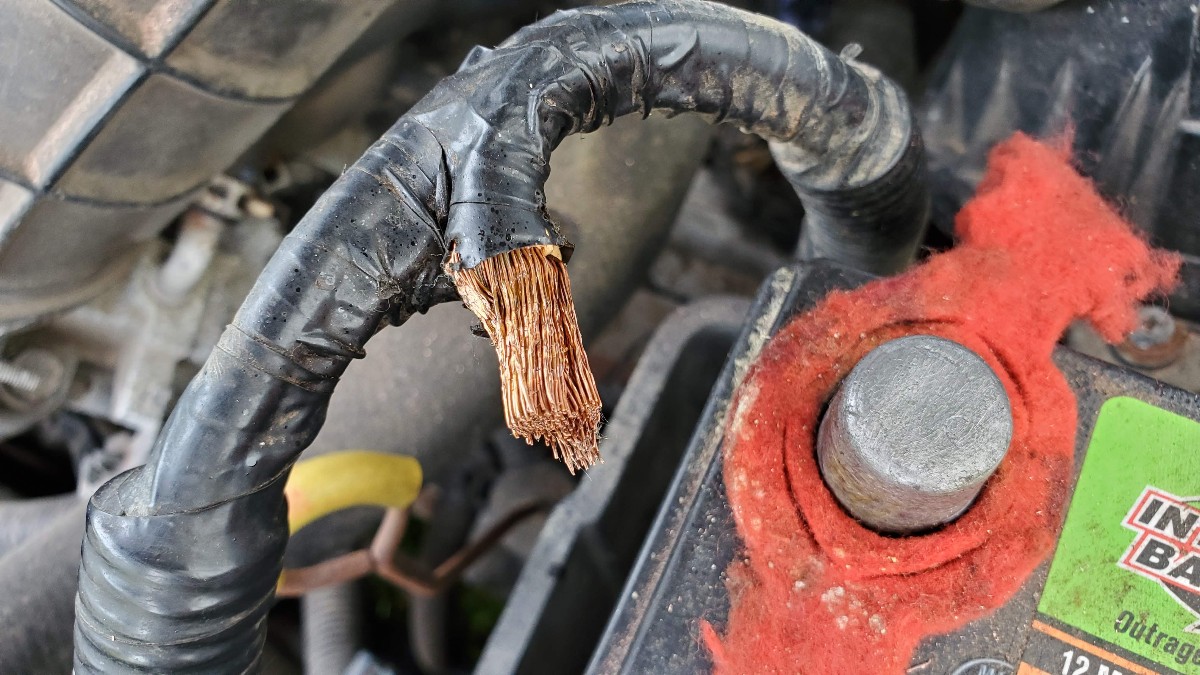 08-cleaned-positive-battery-cable