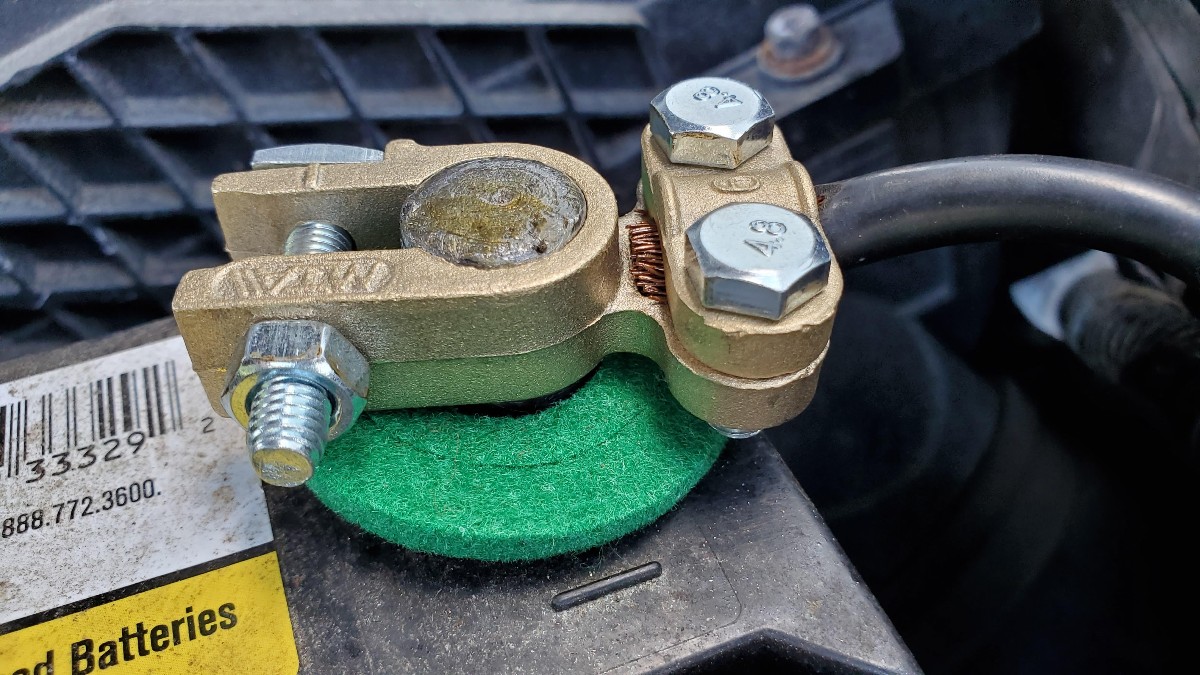 18-negative-battery-cable-clamp-new