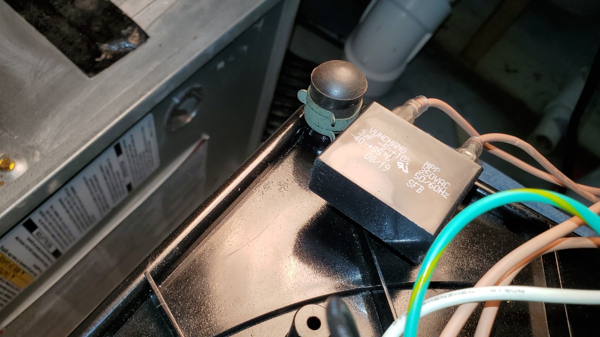 22-Install-Plug-on-new-Gas-Furnace-Inducer-Fan