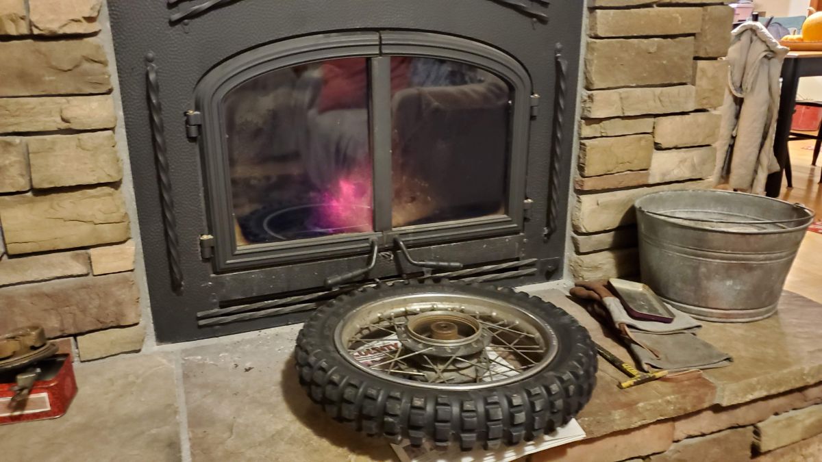 03b-heat-up-tire-for-removal