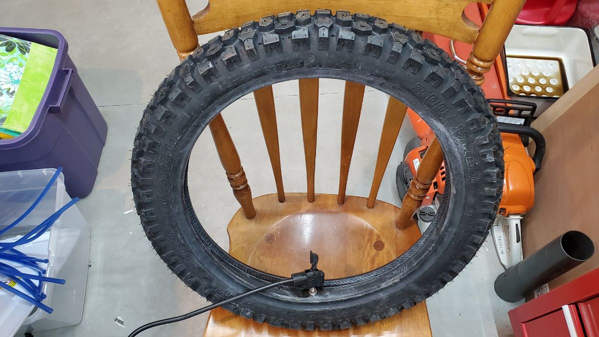 07-motorcycle-tube-inside-tire