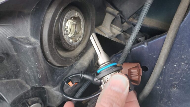 How to Replace a Burnt-out Headlight on a Toyota Sienna with LED Bulbs