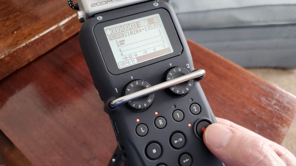 06-Record-Track-Zoom-H5