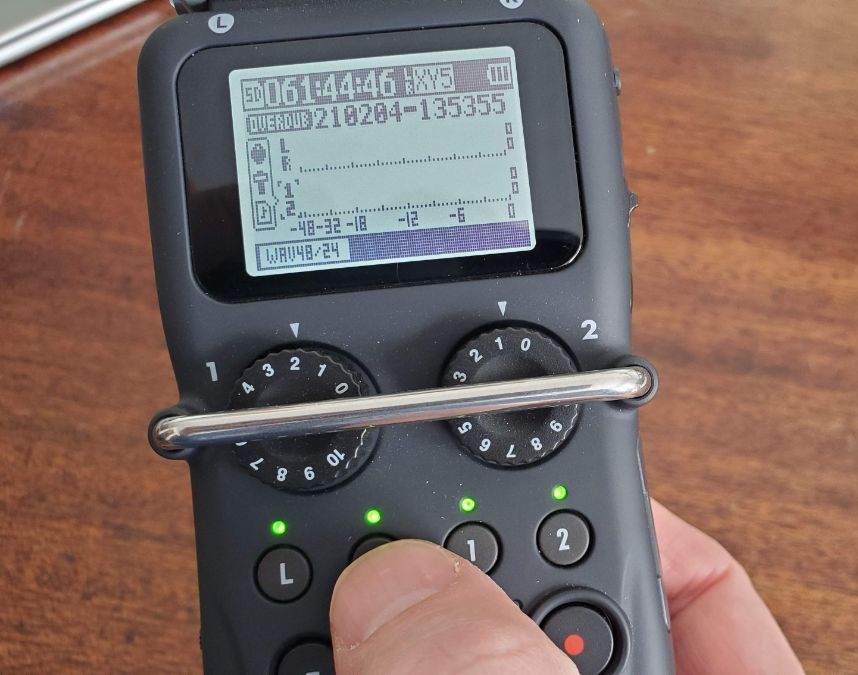 25-Press-L-R-Zoom-H5