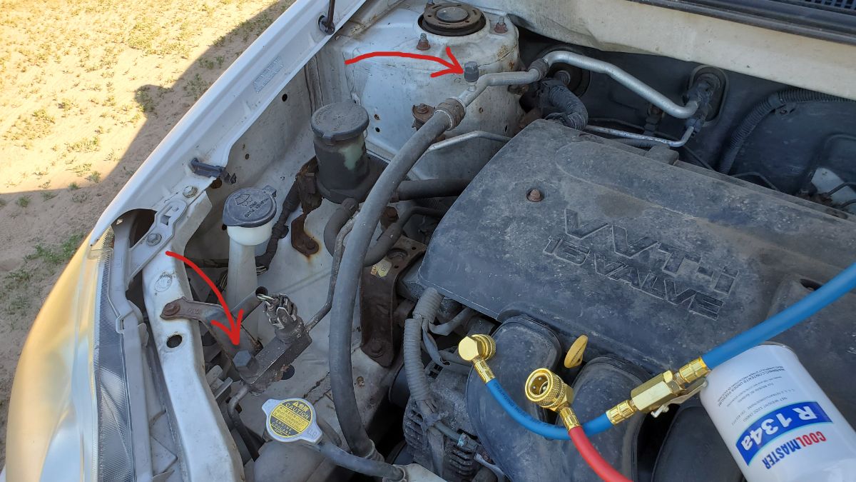 How to Easily Recharge the Air Conditioning System in a Toyota Corolla ...