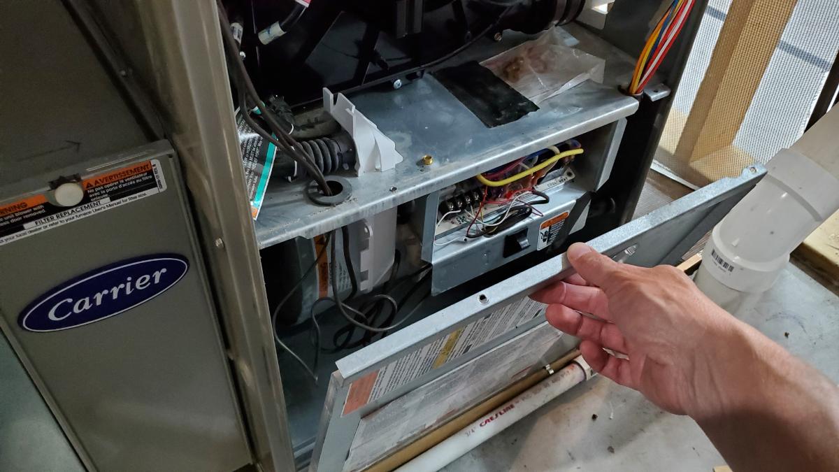 How to Replace the Blower Motor in a Home Furnace and AC System ...