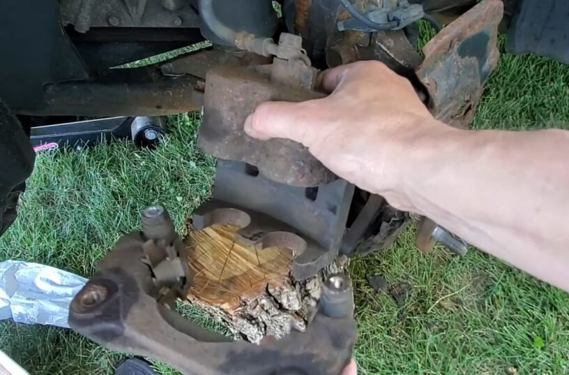 How to Change Front Brakes – 2002 Lexus ES300 and Toyota Camry ...